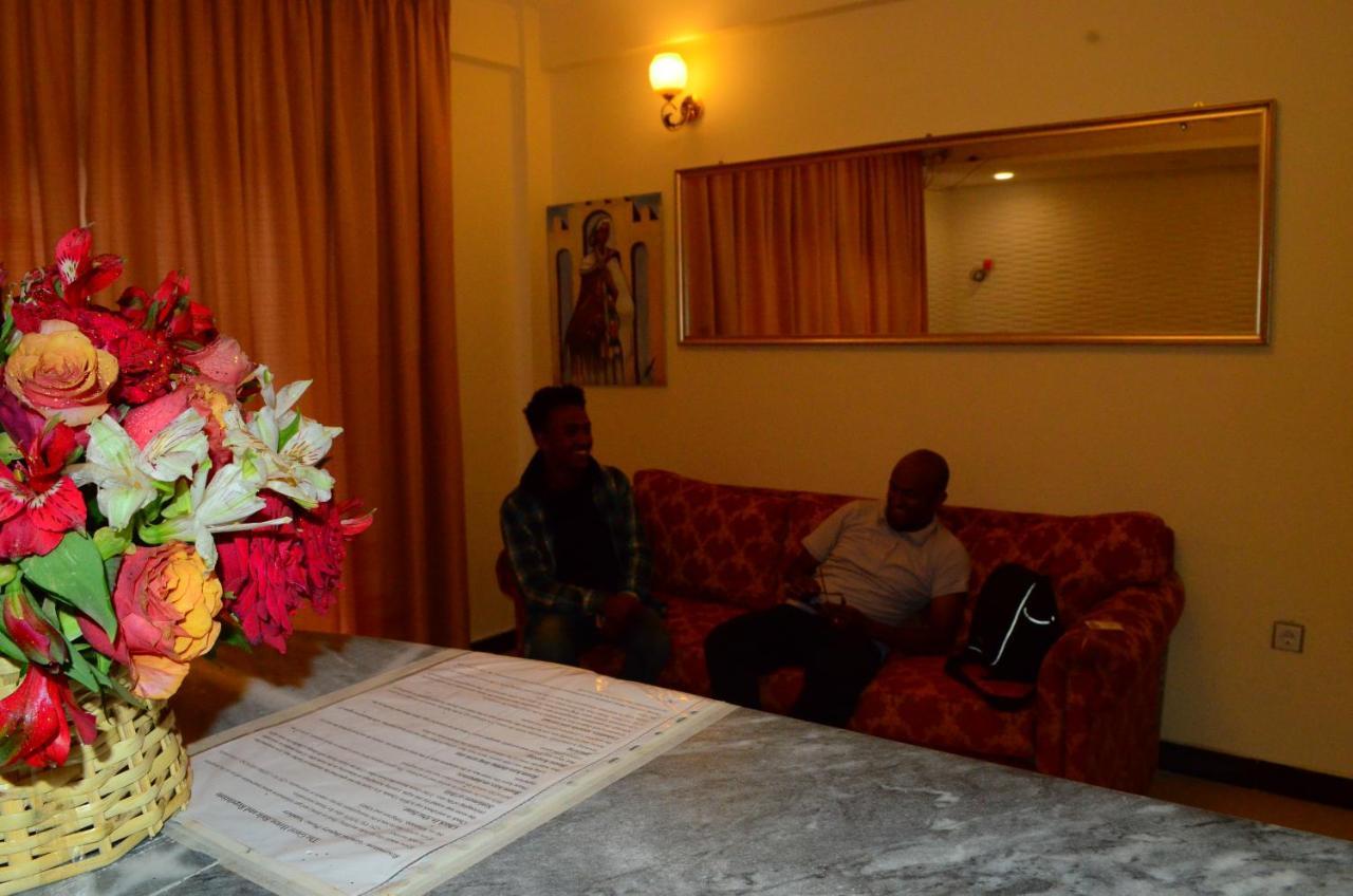 Abyssinia Guest House Adis Abeba Exterior foto